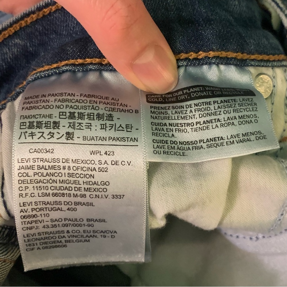 Levi’s Wedgie Distressed High Rise Skinny Jeans Size 25 - Picture 11 of 11